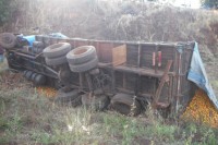 /album/fotos-do-acidente-/caminhao06-jpg/