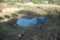 /album/fotos-do-acidente-/caminhao18-jpg/